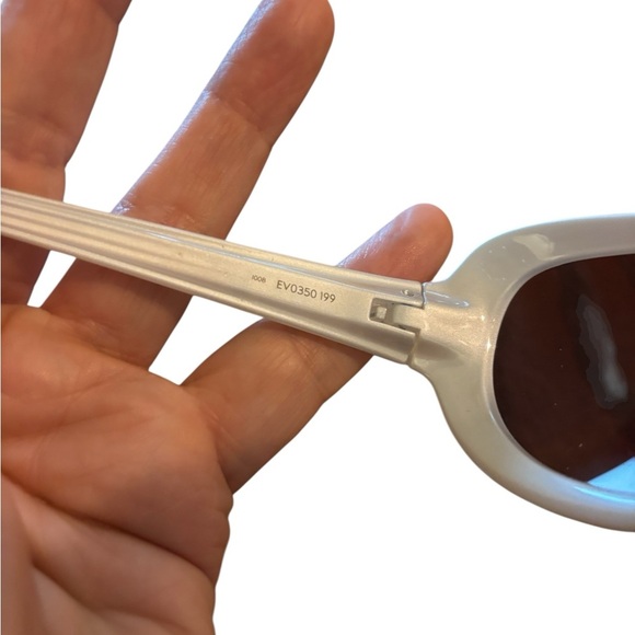 Nike Scene Stealer Oval Sunglasses Summit White EVO350 Side Swosh Women’s main image 4